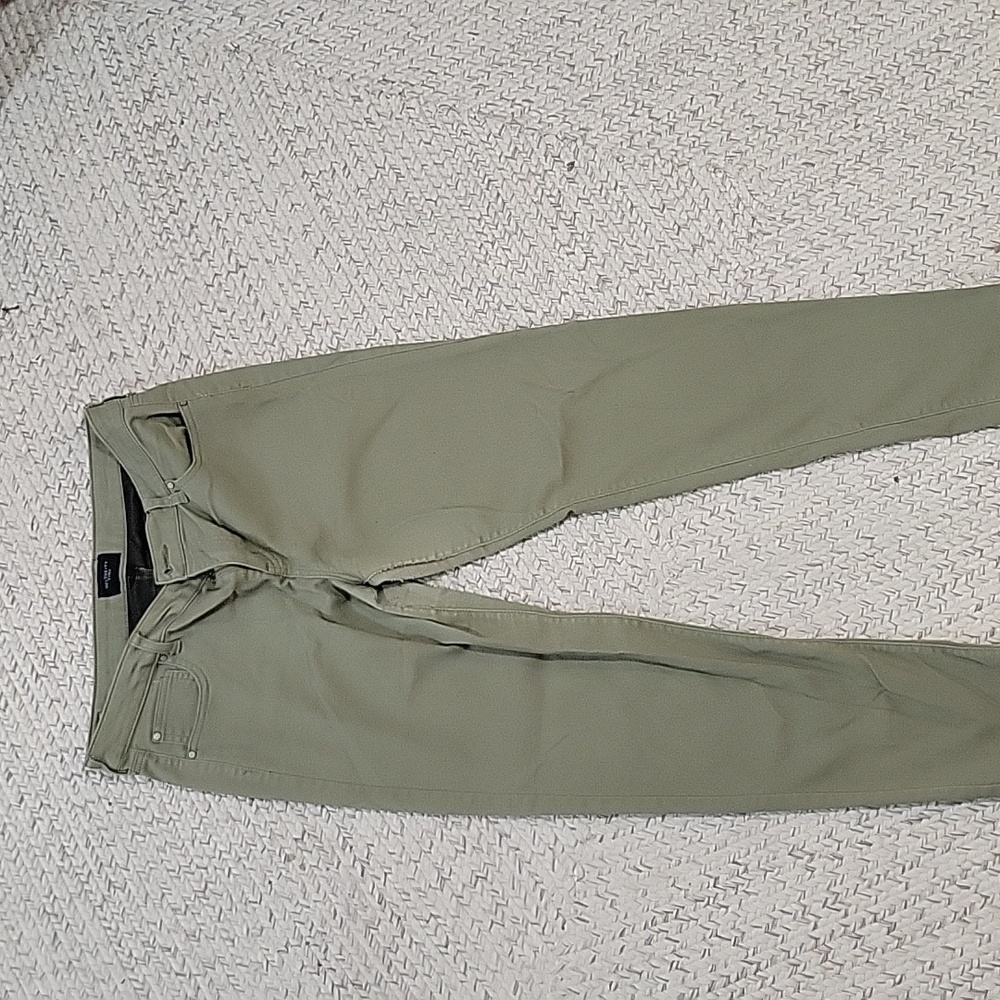 Macy’s Celebrity Pink Women’s The Spice Olive High Waisted Skinny Jeans